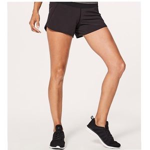 Lululemon Run Time Shorts - Size 6